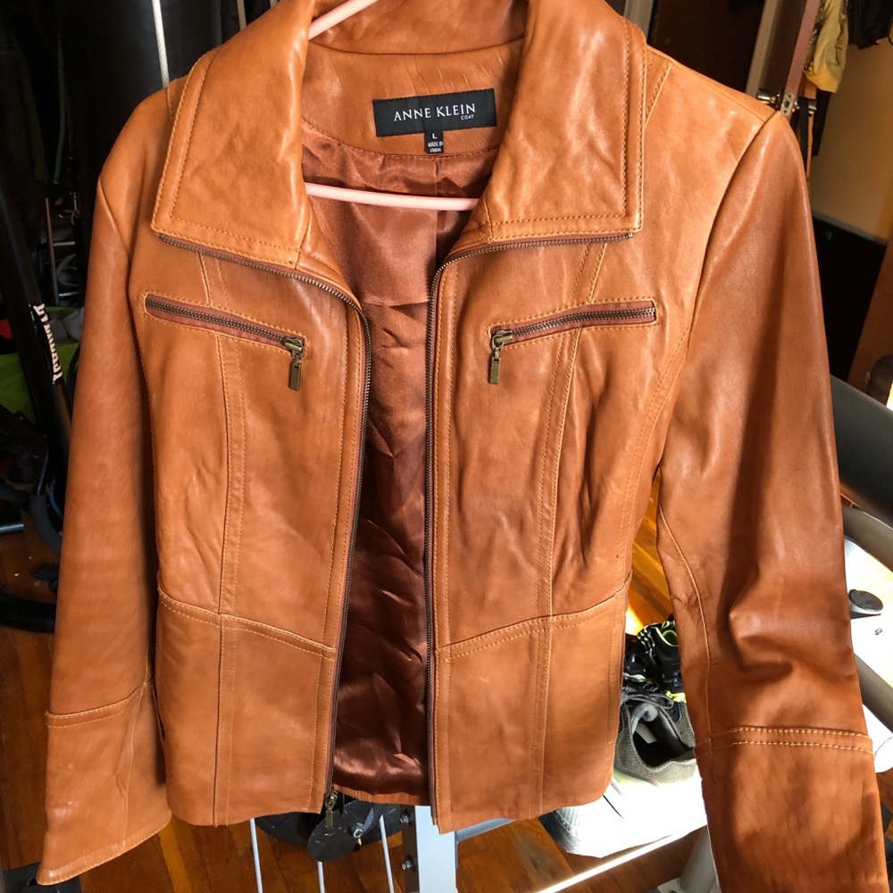 Genuine leather Anna Klein